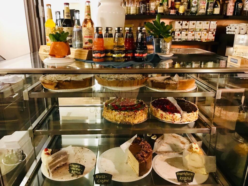 Cafe & Hotel Knoesel Хайдельберг Экстерьер фото